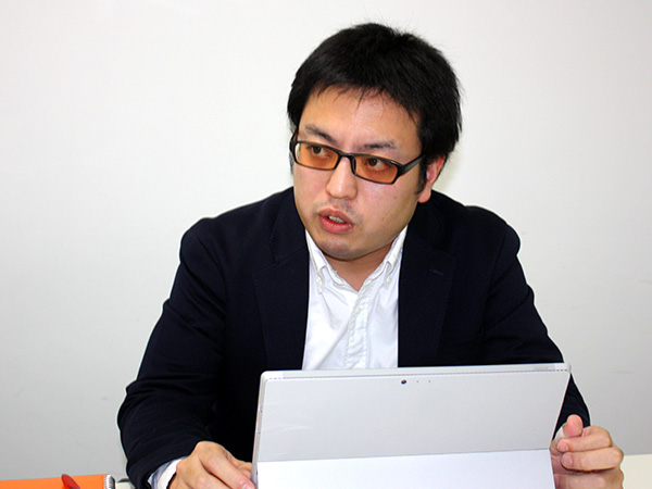 インテリジェンス 高野様
